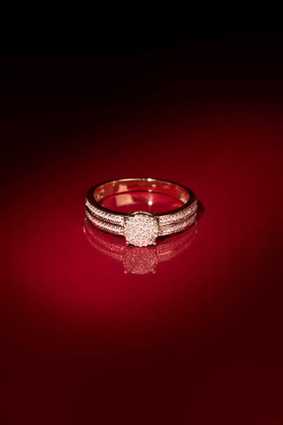 Anel Toi Que J'aime   Ouro amarelo e diamantes 0,2 quilates/92