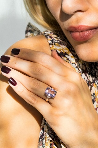 Anel Pink Hill  Ouro rosa, ametista e diamantes