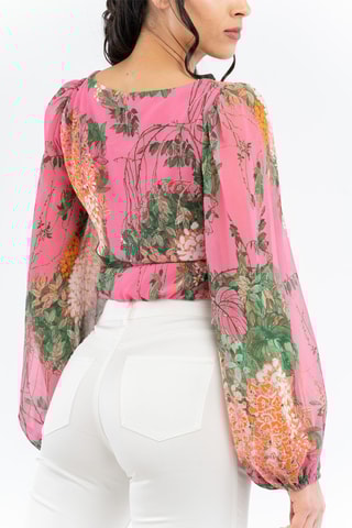 Top 
Roze