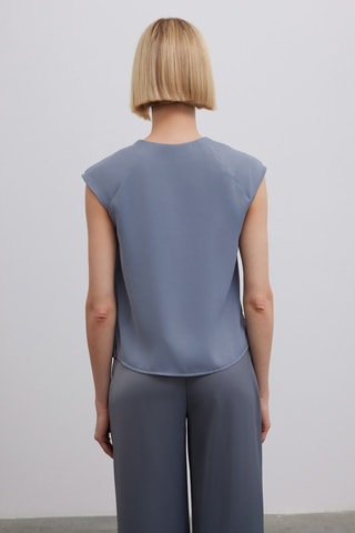 Top - Anthracite
