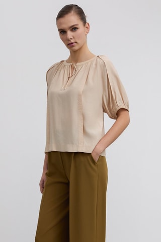 Blouse - Beige