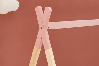Lit tipi enfant Tiny - Rose et naturel