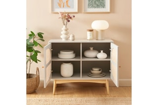 Buffet 2 portes en rotin et pin massif Sixtine - 90 x 75 x 40 cm