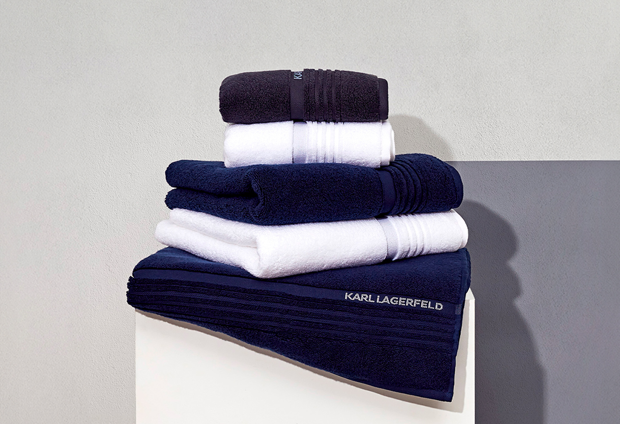 KARL LAGERFELD en vente privée sur SHOWROOMPRIVÉ