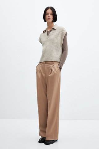 Pantalon à fines rayures - Beige