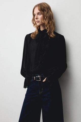 Blouse col montant volant - Noir
