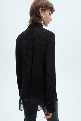 Chemise plumetis boutons dissimulés - Noir
