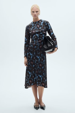 Robe satinée drapée imprimée - Bleu