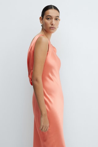 Robe satinée dos nu - Corail