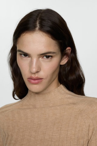Pull-over côtelé col montant - Beige