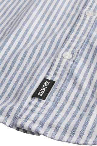 Camisa - Branco e azul-marinho