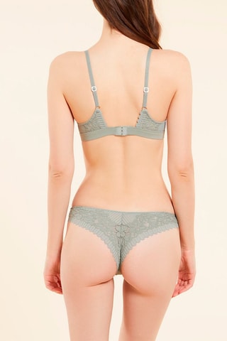 Tanga Young Argila