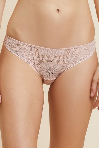 String Woody - Nude