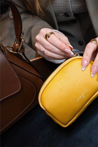Porta-moedas em couro Gema - Amarelo