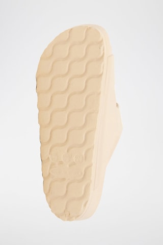 Mules - Beige