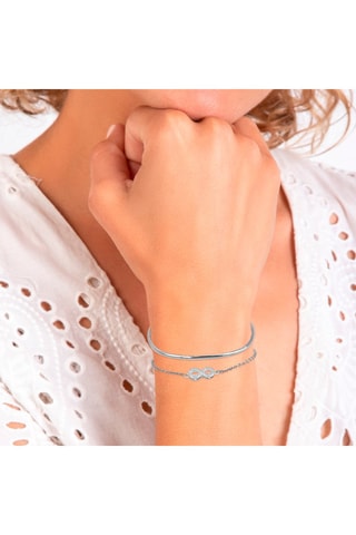 Pulseira rígida 
Prateado