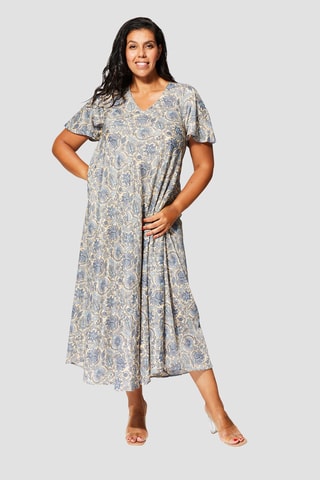 Robe longue - 
Crème et gris