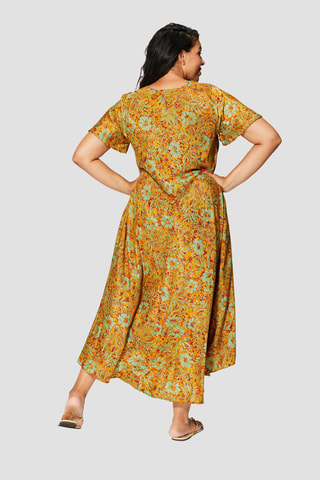 Robe longue - 
Jaune