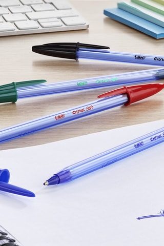50 Balpennen Cristal Soft- Zwarte Inkt