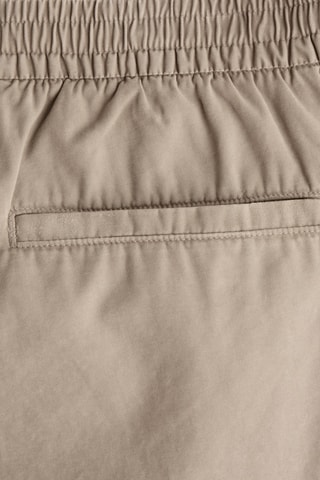 Short - Beige