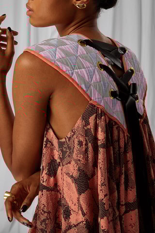 Vestido sem mangas Macca - Coral e ferrugem
