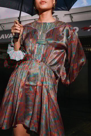 Vestido direito Vermelho e azul