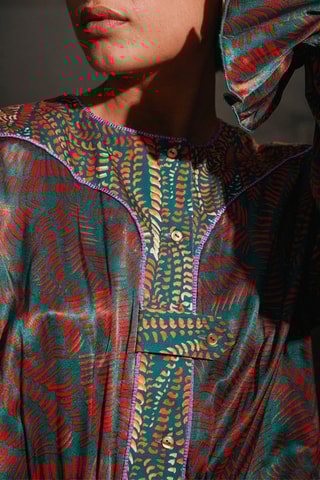 Vestido direito Vermelho e azul