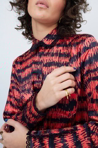 Camisa Vermelho e preto