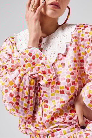 Blusa Vermelho e branco