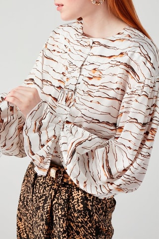 Blusa Branco e castanho