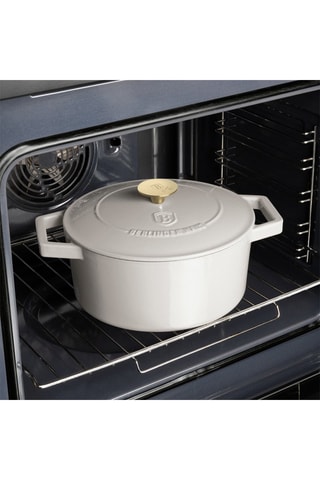 Tacho em ferro fundido - 4,35 l - 24 cm