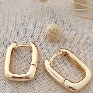 Argolas quadradas - Latão banhado a ouro 