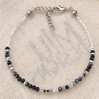 Pulseira - Latão banhado a ouro e pérolas 