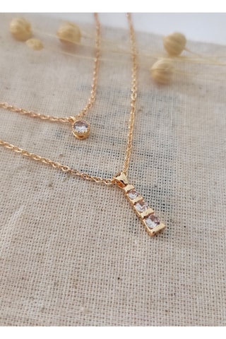 Colar Banhado a ouro amarelo fino e zircões