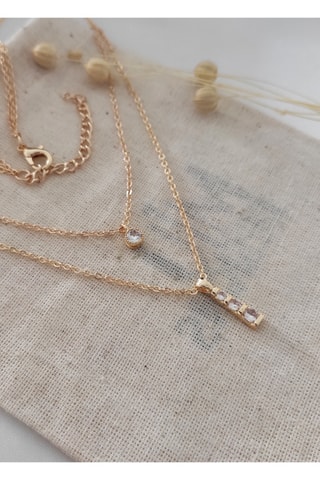Colar Banhado a ouro amarelo fino e zircões