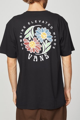 T-shirt Elevated Minds Zwart en Wit