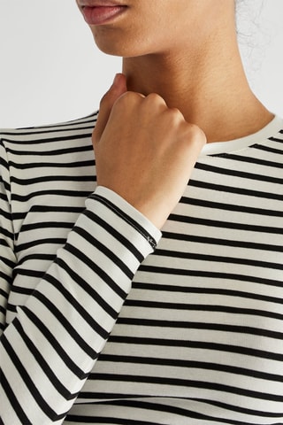 T-shirt - Preto e branco
