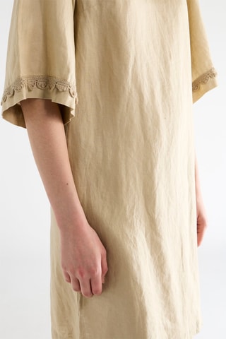 Vestido direito em linho - Bege