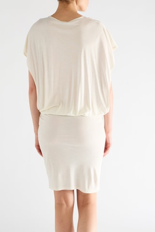 Vestido direito - Cru