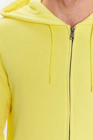 Sweat com capuz - Amarelo