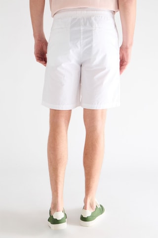 Bermudas - Branco