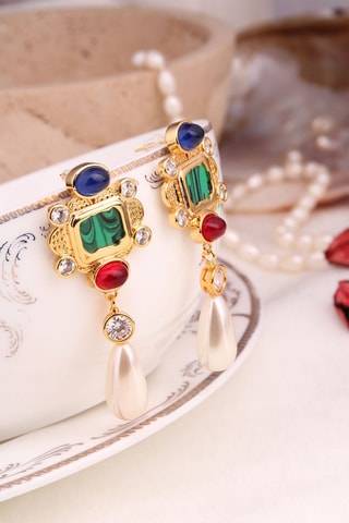 Boucles d’oreilles dorées à l'or fin jaune