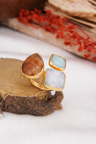 Bague dorée à l'or fin jaune