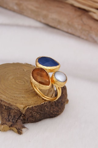 Bague dorée à l'or fin jaune