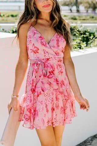 Vestido aos folhos Rosa