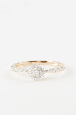 Anel 
Ouro amarelo e diamantes