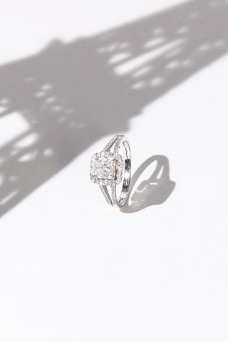 Anel Beloni Ouro branco e diamantes