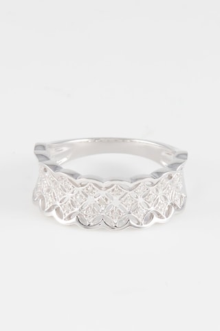 Anel Arlinda 
Ouro branco e diamantes