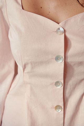 Camisa em linho - 
Rosa