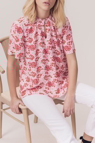 Blusa Taek Branco e vermelho